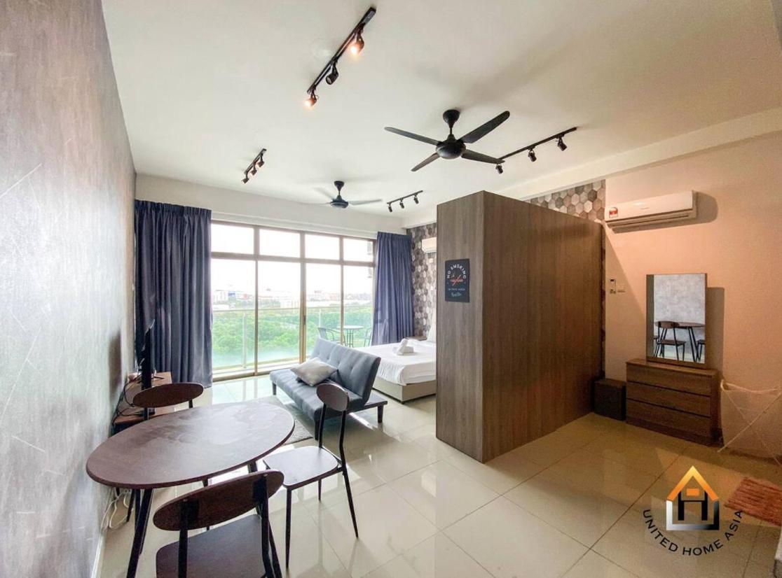 Palazio Serviced Apartments By Rr Jbcity Τζόχορ Μπάχρου Εξωτερικό φωτογραφία